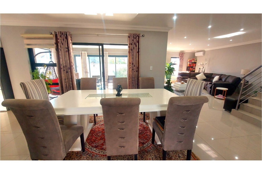 4 Bedroom Property for Sale in Melodie North West